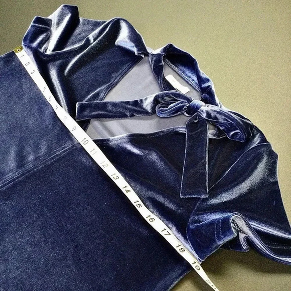 Madewell Women's Navy Blue Velvet Short Sleeve Tie-Neck Top Blouse Size Small - Picture 7 of 9